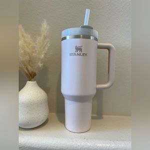 Stanley 40oz Tumbler in Rose Quartz
